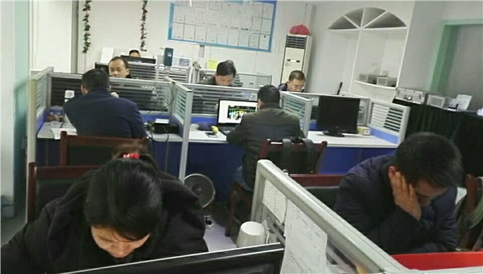 U8（中国）战士春节前夕激情奋战，促项目完美收官